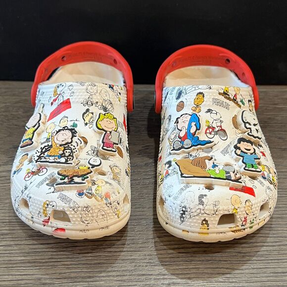 Limited Edition Crocs x Peanuts Clogs Charlie Brown Snoopy Jibbitz Kids Size 12 - Picture 1 of 10
